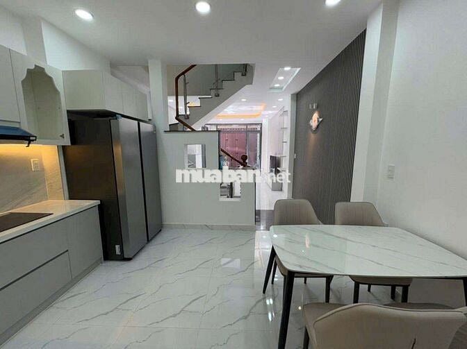 Nhà Mới, Nội Thất Đẹp, 3 PN, Xe Hơi Tới Nhà