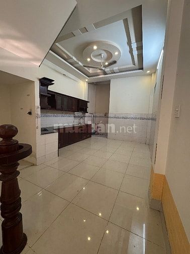 CHO THUÊ NHÀ NGUYÊN CĂN MẶT TIỀN HUỲNH VĂN GẤM – VỊ TRÍ ĐẸP, GIÁ HỢP L