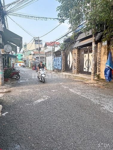CHO THUÊ NHÀ NGUYÊN CĂN MẶT TIỀN HUỲNH VĂN GẤM – VỊ TRÍ ĐẸP, GIÁ HỢP L