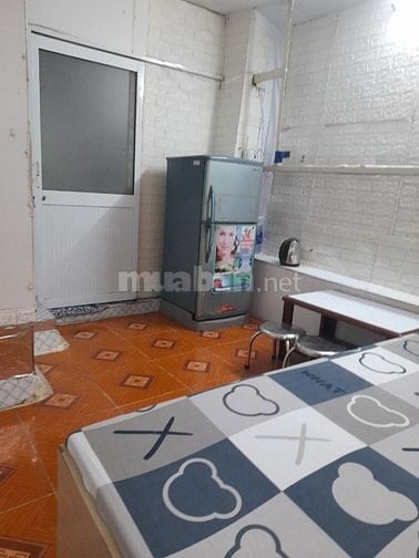 Phòng 2 cửa sổ thoáng mát quận 3, full đồ . 3,0 tr/th.