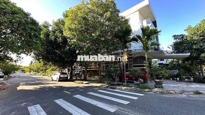 Bán nhà 3 tầng lô góc Thanh Lương 8 & Thanh Lương 12 Giá: 10,9 tỷ