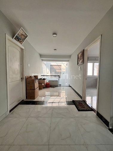 Biệt Thự Bát Nàn Ngang 15m, Có Hầm Để Xe Rộng Rãi thoáng má