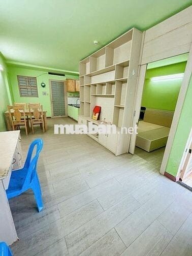 cho thuê Ehome4 ,căn góc 41,3m2 ,full nội thấtgiá 4tr/1thang.
