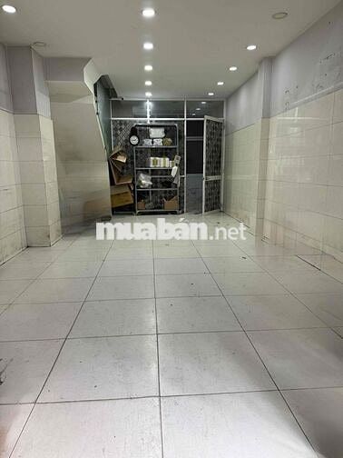 Cho thuê mặt bằng đường Ngô Quyền quận 10