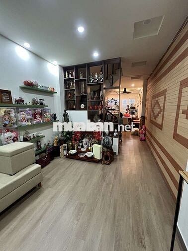 Nhà Lâm Du- Bồ Đề- Chủ tự xây- 57m, 4 tầng, 9.490 tỷ