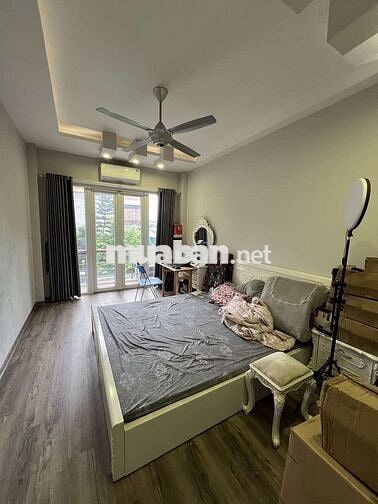 Nhà Lâm Du- Bồ Đề- Chủ tự xây- 57m, 4 tầng, 9.490 tỷ