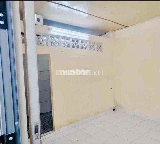 Cho thuê nhà nhỏ nguyên căn đường Đinh Bộ Lĩnh Quận BT