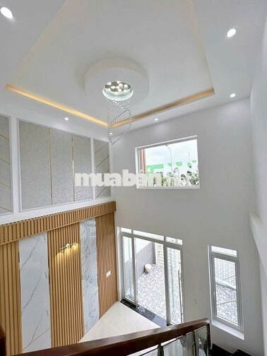 Bán nhà mặt tiền kdc bình nhựt đối diện mầm non long hòa giá 4,290 tỷ