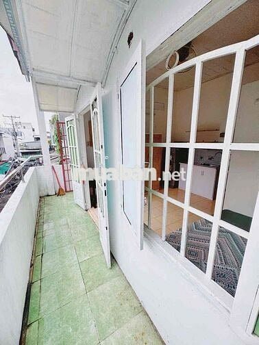 Studio Ban Công Hành Lang Có Nội Thất Như Hình Gần Lotte Cầu Kênh Tẻ