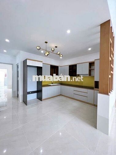 Bán nhà mặt tiền kdc bình nhựt đối diện mầm non long hòa giá 4,290 tỷ