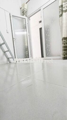 Phòng 20m2 ở Nguyễn Văn Dung, P6, GV - có cửa sổ, gác cao