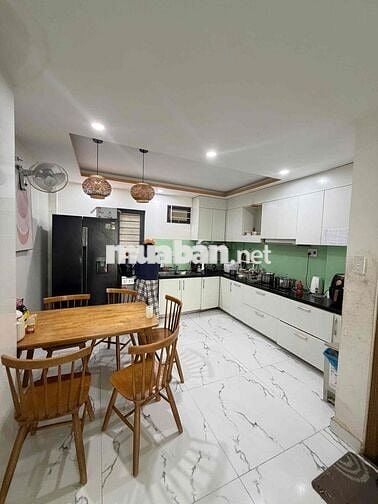 chính chủ cần bán căng nhà 3.5 tầng.đường nại tú 1