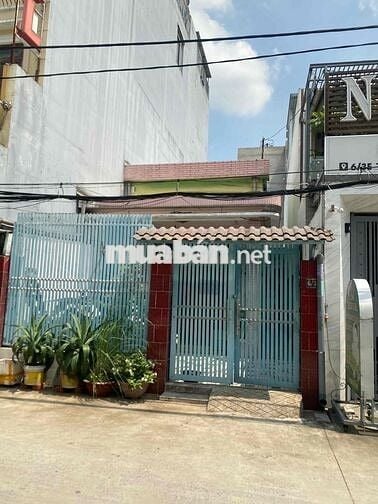 nhà mặt tiền đường Trung Mỹ Tây 06