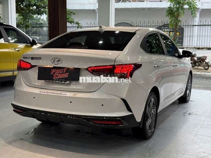 Hyundai Accent 2023 Đặc Biệt 1.4ATH, màu trắng,2v3