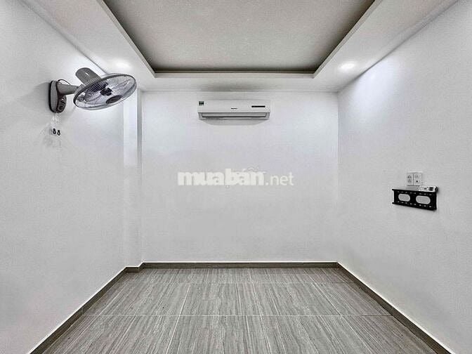 Phòng mới sẵn máy lạnh , máy giặt - sấy ngay Chu Văn An - Đinh Bộ Lĩnh