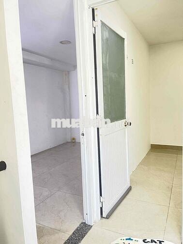 Nhà Mới Đường Số 18 P8: 5.5x7m , 1 lầu, 2pn, 2wc