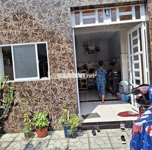 Bán Gấp Nhà Trọ Giá Rẻ 230m2, 5 căn trọ, 1 nhà ở 100m2, tp Hồ Chí Minh
