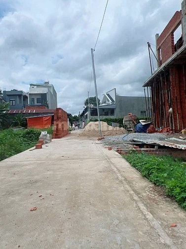 NHÀ 1T/1L MỠI HOÀN THIỆN ĐƯỜNG NGUYỄN ĐỨC THUẬN GIÁ 2,95 TỶ