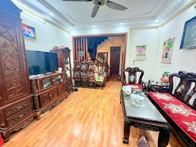 NGUYỄN CHÍ THANH - 2 MẶT NGÕ Ô TÔ TRÁNH