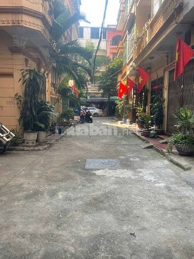 NGUYỄN CHÍ THANH - 2 MẶT NGÕ Ô TÔ TRÁNH