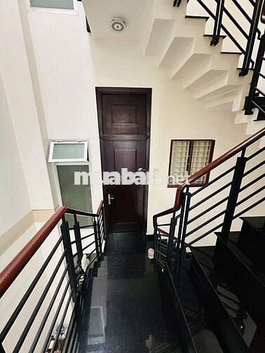 BÁN NHÀ HẺM NHỰA 7M ĐƯỜNG ĐỒNG ĐEN - NGANG 5M X 18M - 3 TẦNG - 9,3 TỶ