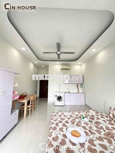 STUDIO BAN CÔNG - FULL NỘI THẤT - NGAY KCN TÂN BÌNH