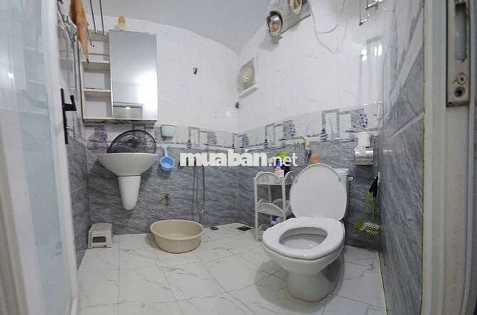 Cần tiền bán gấp nhà TT Ao sen Hà Đông dt60m2
