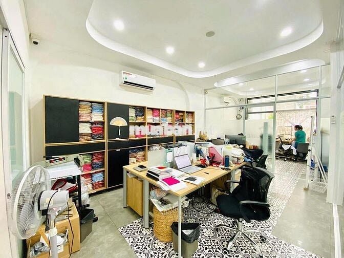 🌻[7mx25m]🌻MẶT TIỀN ĐẶNG TẤT,P.TÂN ĐỊNH,Q1❌KHÔNGGIAN SANGTRỌNG❌CHO THUÊ
