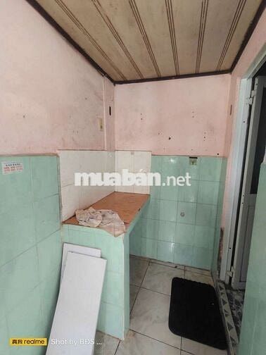 Phòng 15m 1trệt 1lửng gần Đh Luật HBC 2.5triệu