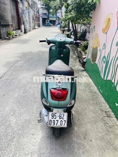 thanh lý xe vespa máy êm