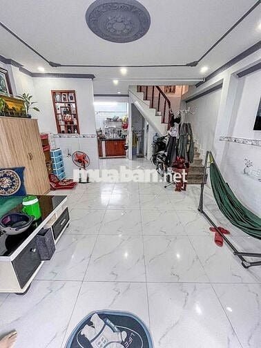 Nhà lầu mới đẹp kiên cố hẻm 233 Nguyễn Văn Cừ giá 1,68 tỷ