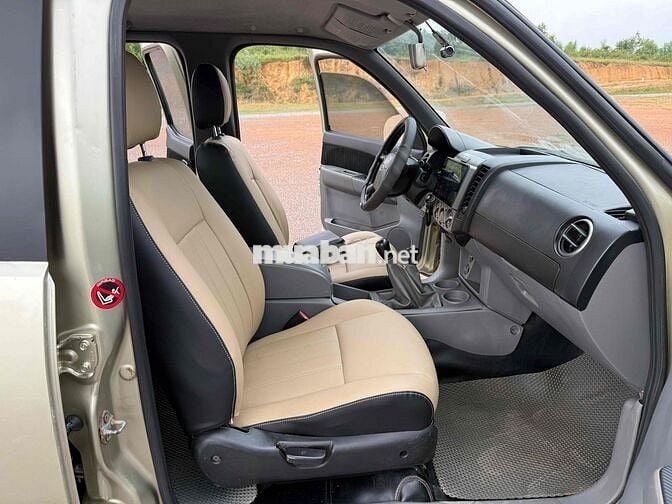 Ford Ranger 2011 XL 2.5 4x4 MT - 200000 km
