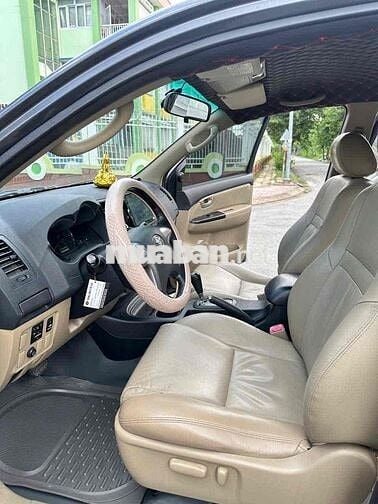 Toyota Fortuner 2015 2.7V 4x2 - 86000 km