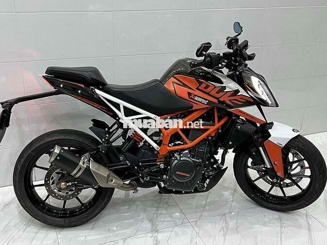 DUKE390