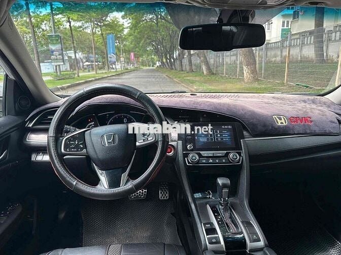 Honda Civic 2019 1.5 Turbo RS - 72000 km