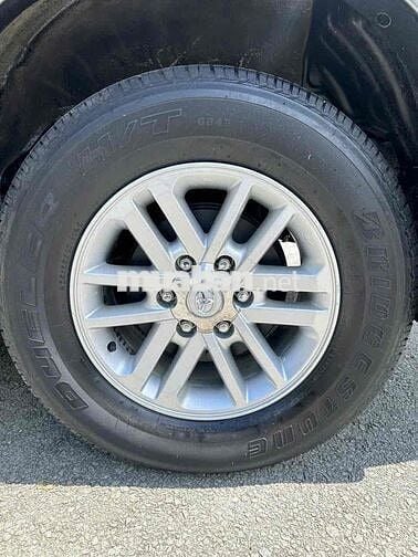 Toyota Fortuner 2015 2.7V 4x2 - 86000 km