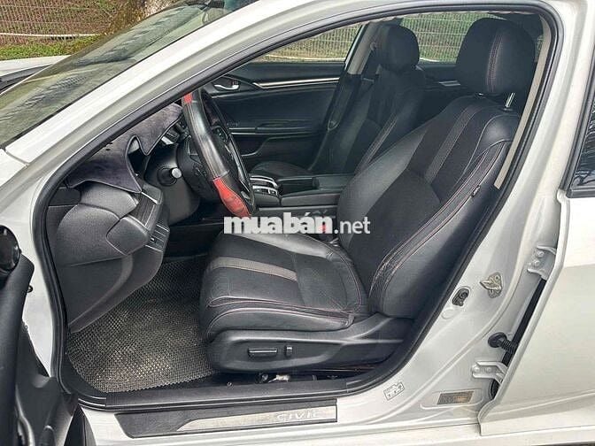 Honda Civic 2019 1.5 Turbo RS - 72000 km