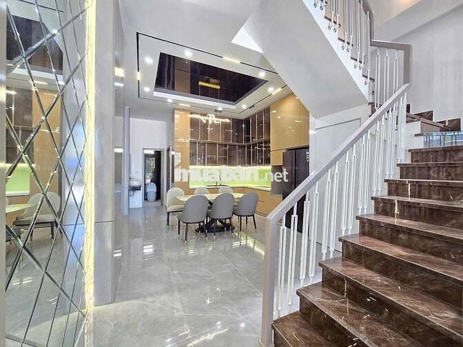 BÁN NHÀ MẶT TIỀN NGUYỄN THÚY - HÒA MINH SÁT BIỂN