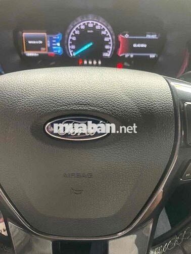 Ford Everest 2018 Titanium 2.0L 4x4 AT - 32000 km