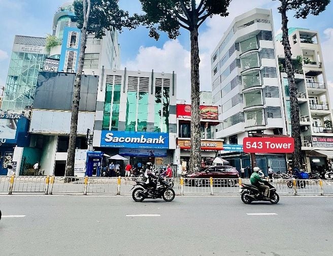 Cho thuê nhà 2 mặt tiền đường Nguyễn Tri Phương, Quận 10, 5x15m