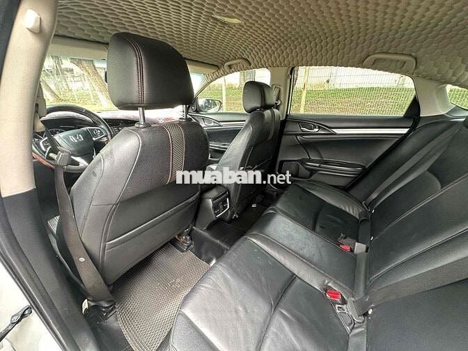 Honda Civic 2019 1.5 Turbo RS - 72000 km