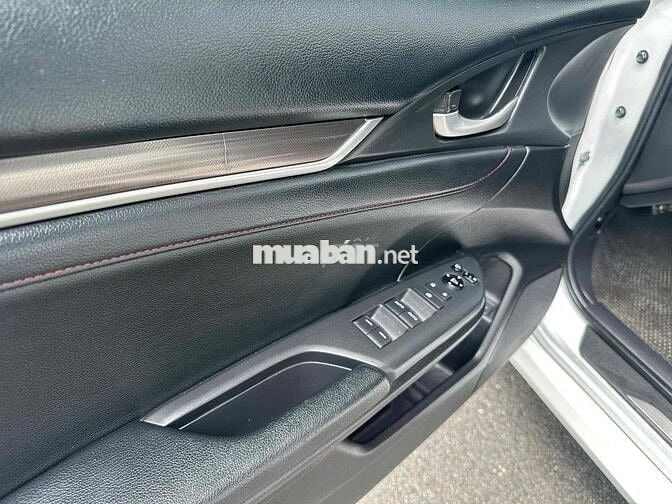 Honda Civic 2019 1.5 Turbo RS - 72000 km
