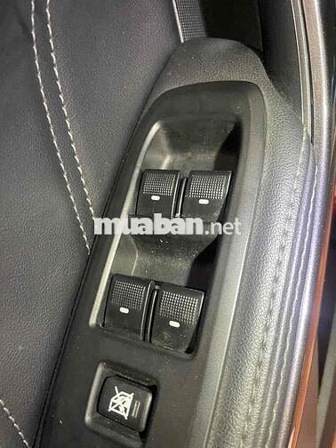 Ford Everest 2018 Titanium 2.0L 4x4 AT - 32000 km