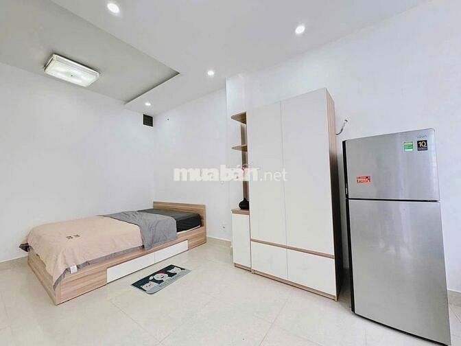 STUDIO BAN CÔNG THOÁNG MÁT FULL NỘI THẤT XỊN XÒ GẦN SÂN GOLF TÂN SƠN