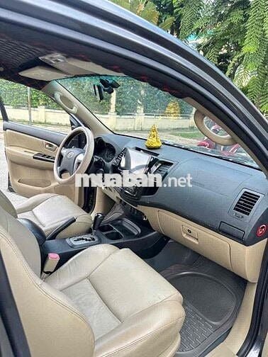 Toyota Fortuner 2015 2.7V 4x2 - 86000 km