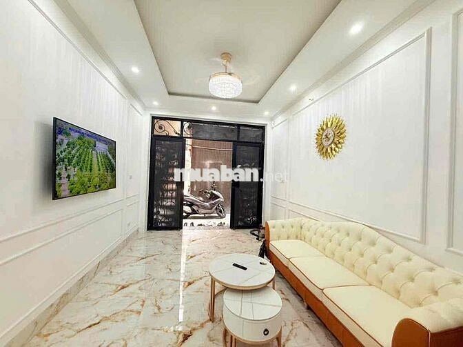 CƠN SỐT ĐỘC NHẤT VÔ NHỊ! LÔ GÓC NỞ HẬU, 40M2 MỚI TINH, THANG MÁY, OTO