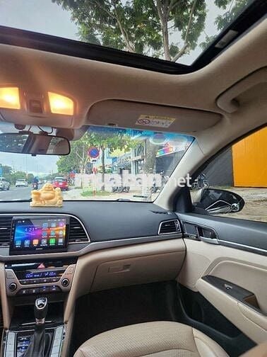 Bán xe Huyndai 2.0 AT đẹp đời 2019