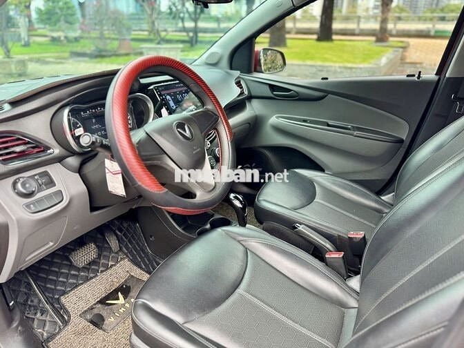 VinFast Fadil Base 2020 - Màu đỏ  - 4v1km