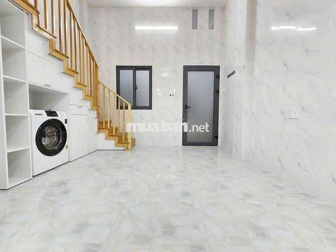 🧧Căn Hộ Sang Trọng _ Bảo vệ 24/24 _ Thang máy _ Gàn Chợ Tân Hương📍
