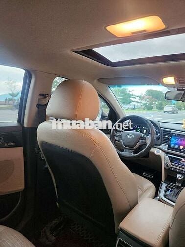 Bán xe Huyndai 2.0 AT đẹp đời 2019